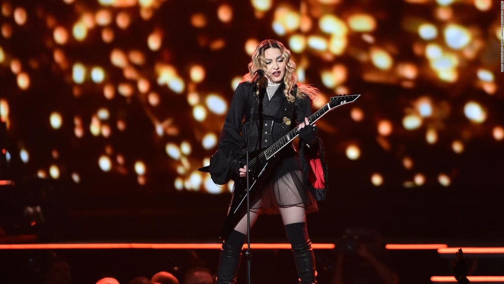 Así anunció la reina del pop su concierto en México