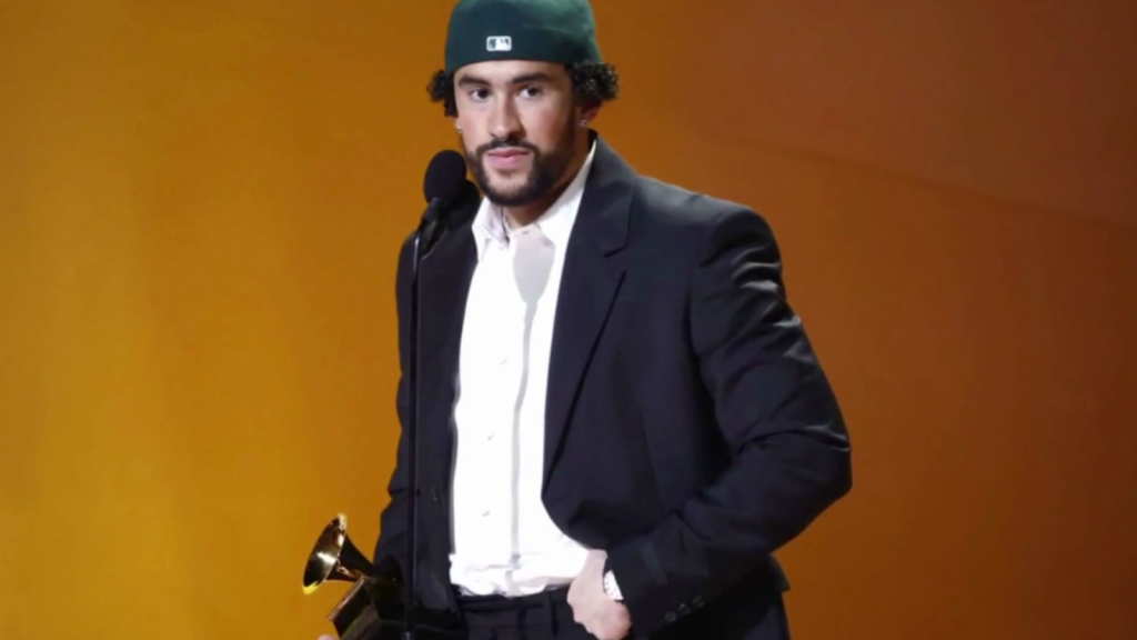 Bad Bunny ayudará a desarrollar deportistas