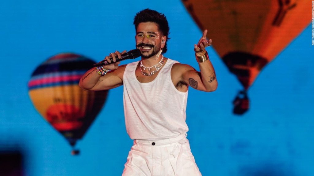 Camilo se hace nuevo tatuaje en honor a su mamá
