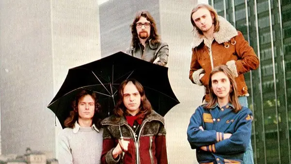Selling England by the Pound: la genialidad de Peter Gabriel