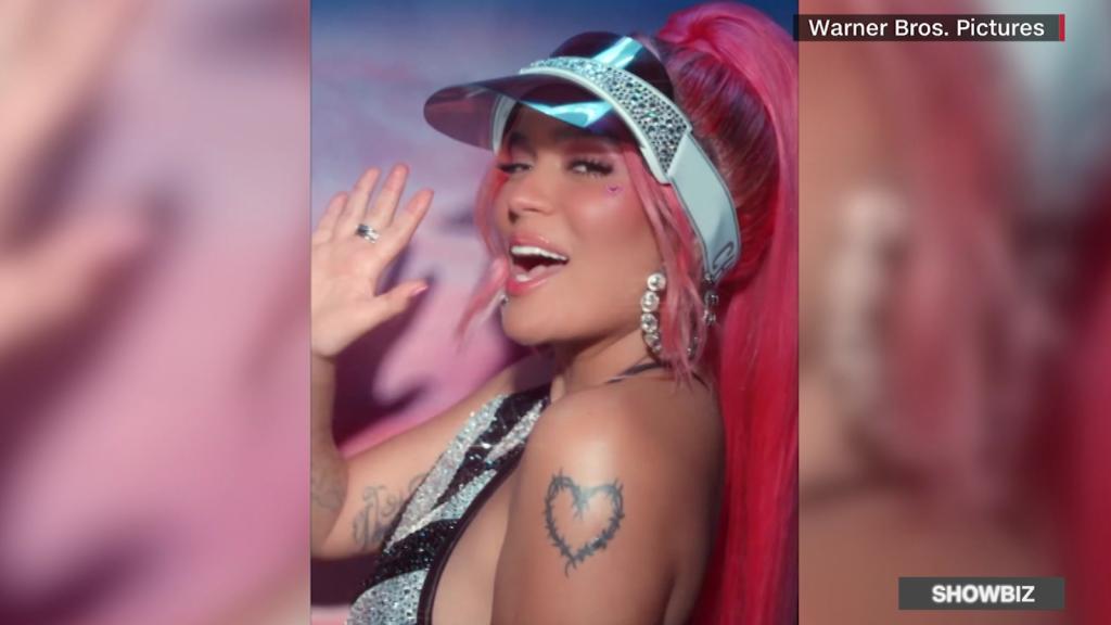 Karol G comparte un adelanto del video oficial de la película "Barbie"