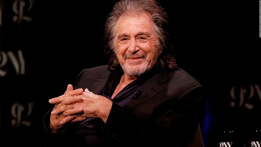 Al Pacino da la bienvenida a su quinto hijo