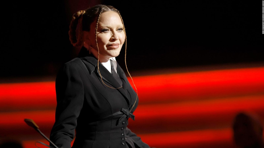Madonna aplaza su gira Celebration por motivos de salud