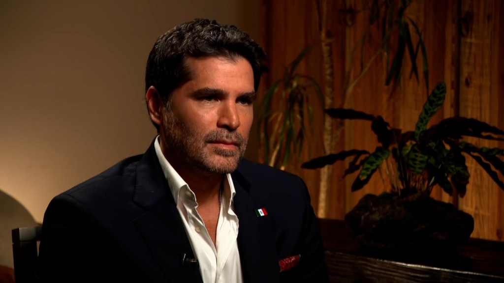 Eduardo Verástegui celebra como productor y considera un futuro político