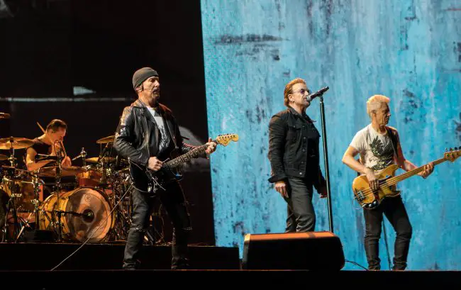 U2 on Joshua Tree Tour 2017 Brussels 8 1 17