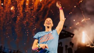 chris martin coldplay 2023