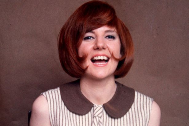 9 AÑOS DE LA MUERTE DE CILLA BLACK, LA AMIGA DE LOS BEATLES