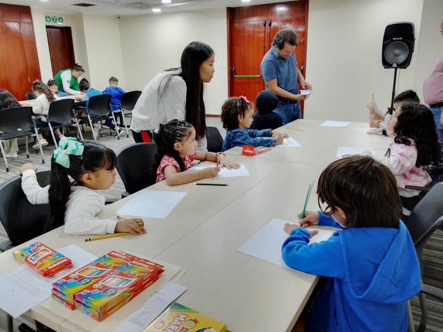 Banplus regaló alegría, diversión y aprendizaje a hijos de sus colaboradores - FOTO