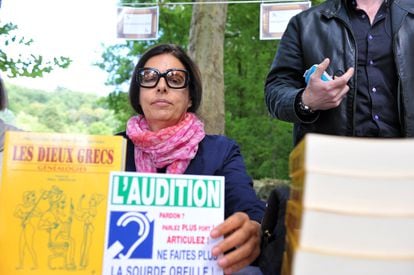 Francoise Bettencourt en 2011 en la presentación de su libro sobre mitología griega.