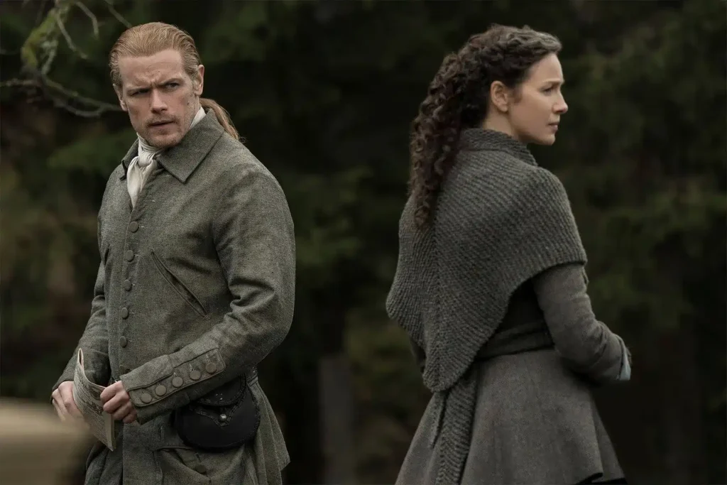 Sam Heughan y Caitriona Balfe en Outlander