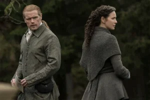 Sam Heughan y Caitriona Balfe en Outlander