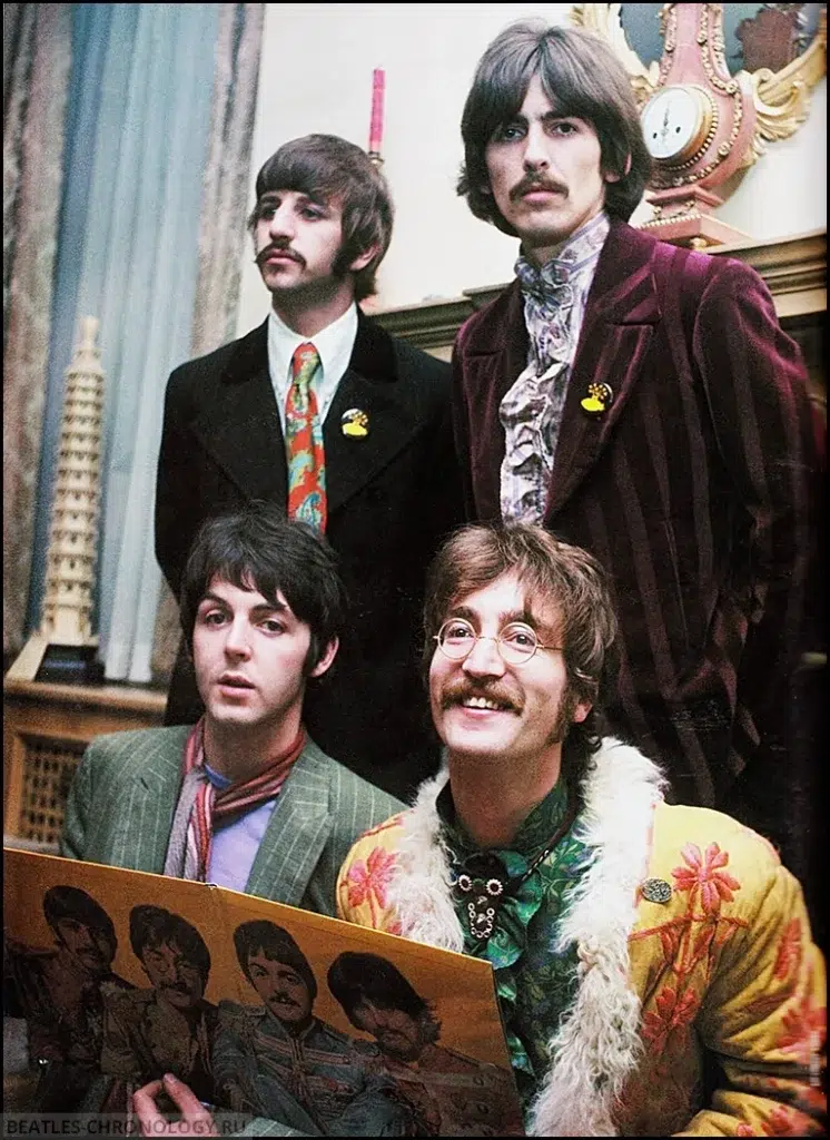 LA PELICULA DE LA FIESTA DE LA PRESENTACIÓN DEL "SGT PEPPERS" DE LOS BEATLES