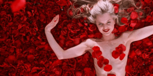 Mena Suvari en American Beauty