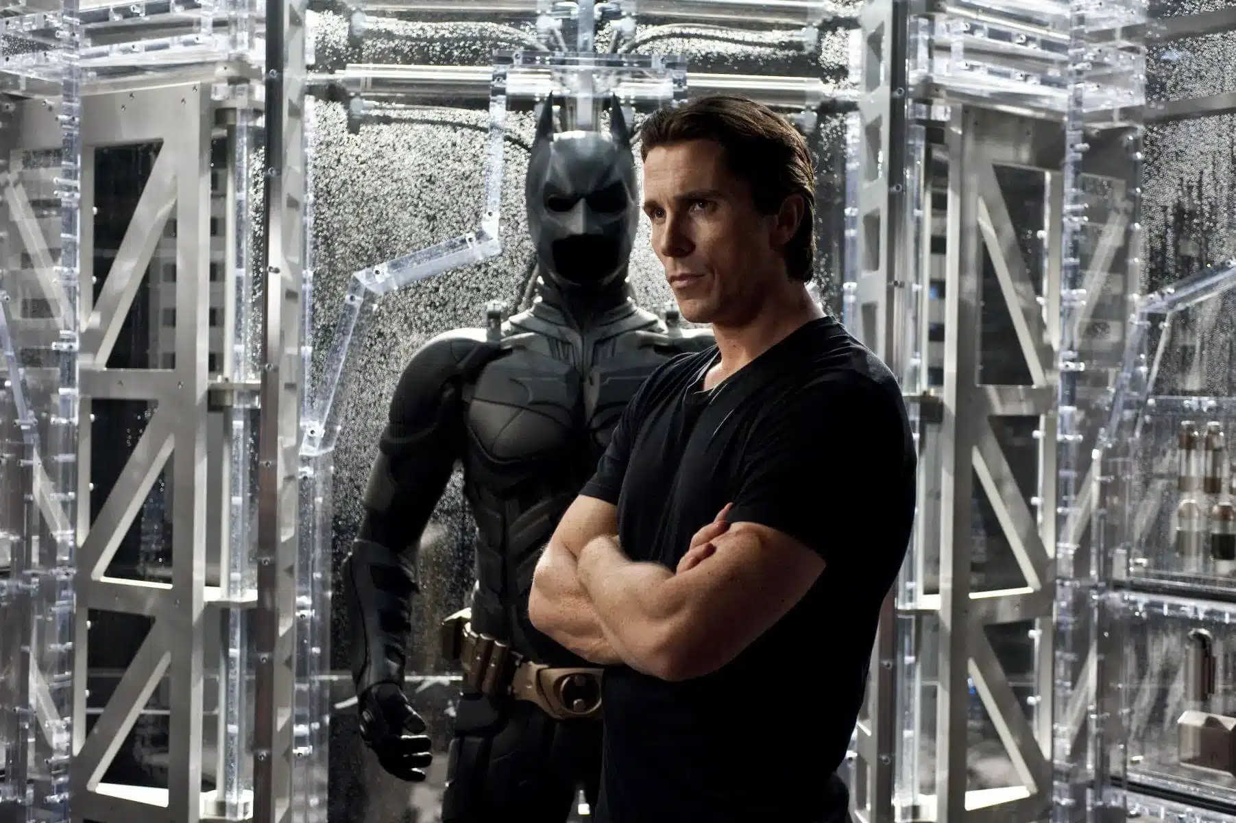 El caballero oscuro, banda sonora y canciones de una de las mejores películas de superhéroes de la historia 4 Christian Bale en El caballero oscuro