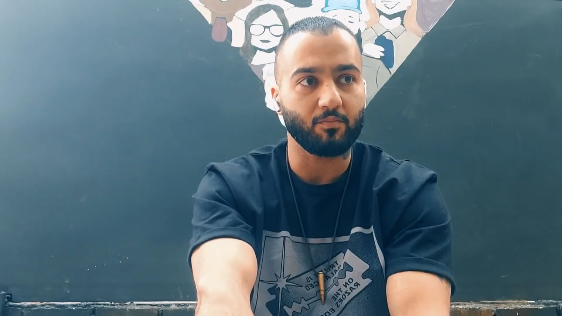 Toomaj Salehi: Iranian rapper sentenced to death for protesting in Iran | CNN