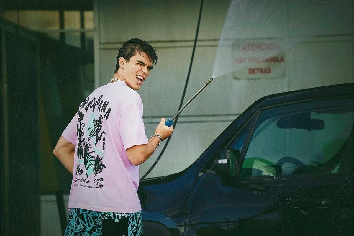 Manual de cuidado de la ropa: consejos para lavar, planchar y almacenar tus prendas