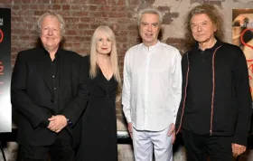 "VOLVEREMOS", ¿SE REUNIRÁN FINALMENTE TALKING HEADS?