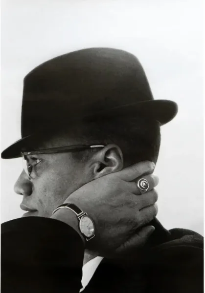 EXPOSICIÓN DE FOTOS DE ELTON JOHN, CUANDO ÉL ODIA QUE SE LE FOTOGRAFÍE