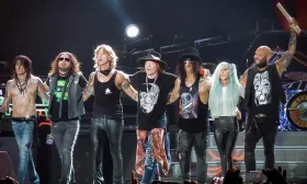 SLASH INSISTE EN QUE GUNS N´ROSES INTENTAN COMPLETAR DE UNA VEZ UN NUEVO LP