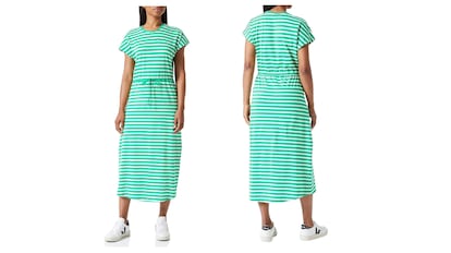 Vestido midi a rayas.