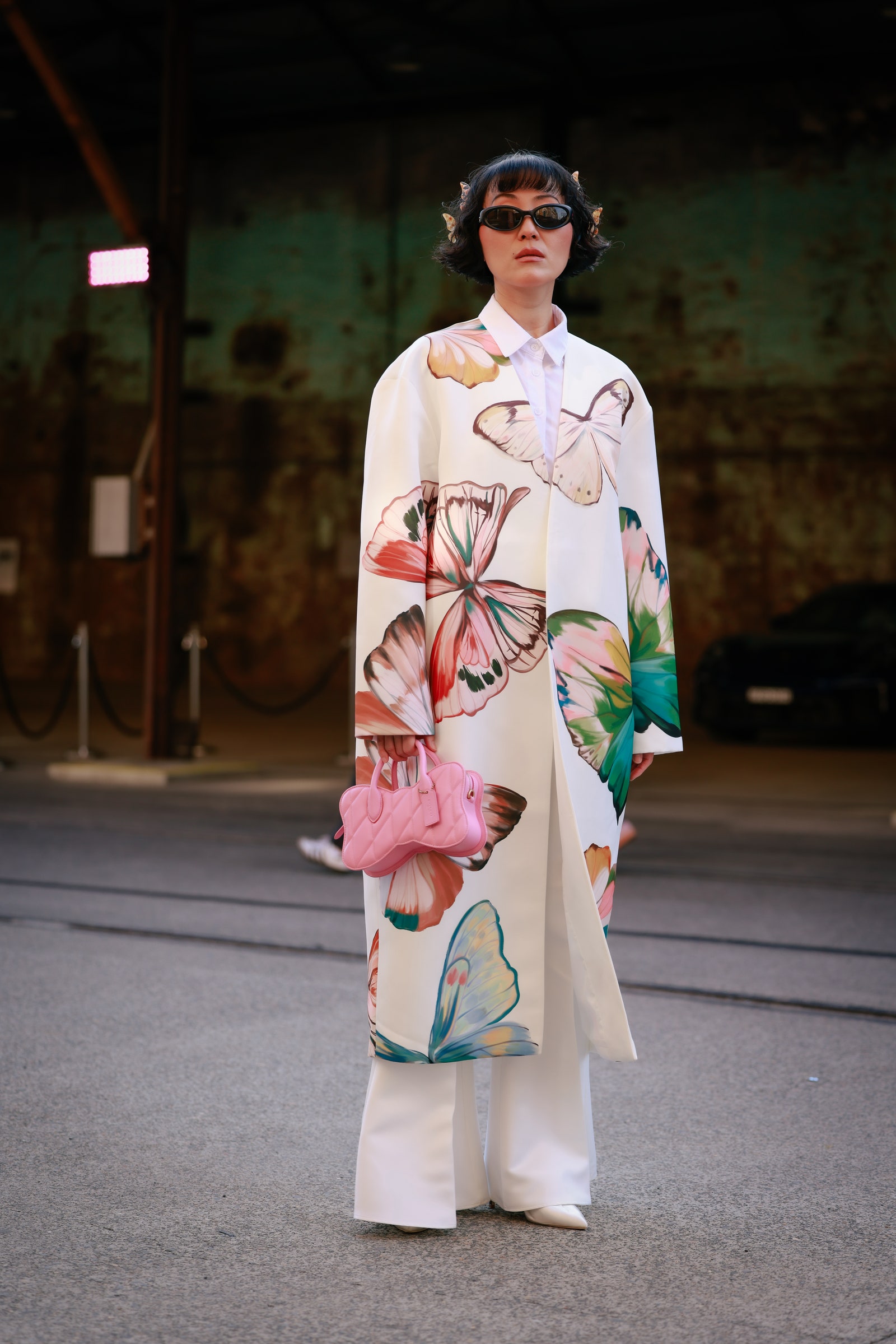bolso rosa una tendencia de la primavera verano 2024.