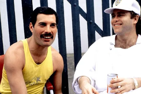 EL AMOR ENTRE FREDDIE MERCURY Y ELTON JOHN
