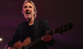 MIKE RUTHERFORD ANUNCIA OTRA GIRA DE MIKE + THE MECHANICS