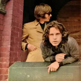 RAY MANZAREK HABLA DE LOS 6 LPS DE LOS DOORS