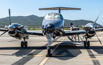 Avión privado de tipo turbohélice de la compañía Welojets, con el queoferta vuelos que denomina "low cost' a Baleares.