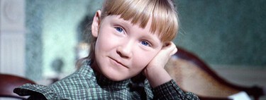 Qué fue de Karen Dotrice, la protegida de Walt Disney que dejó de actuar poco después de la prematura muerte de su hermano en 'Mary Poppins'