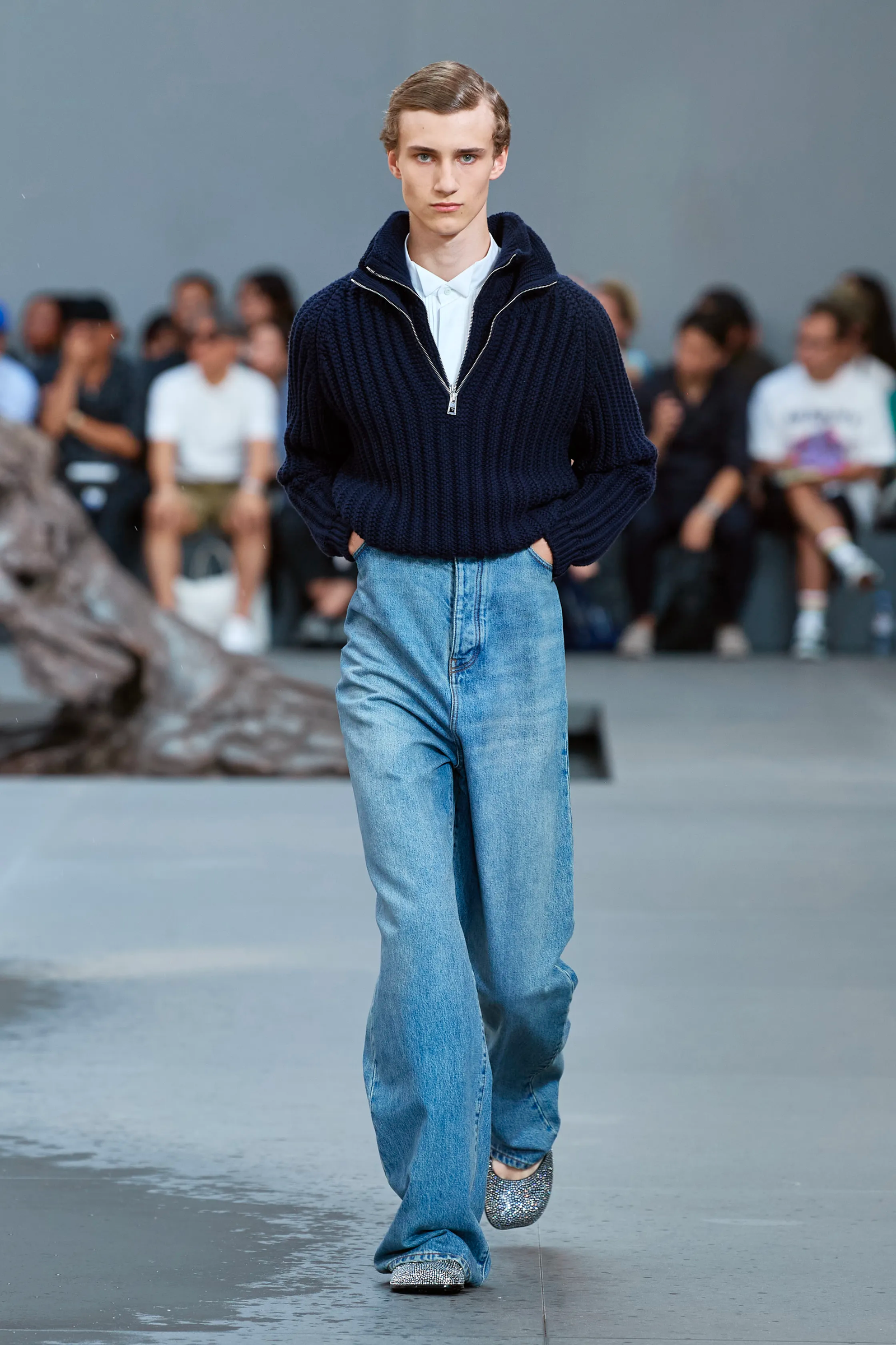 Bailarinas en Loewe primavera 2024