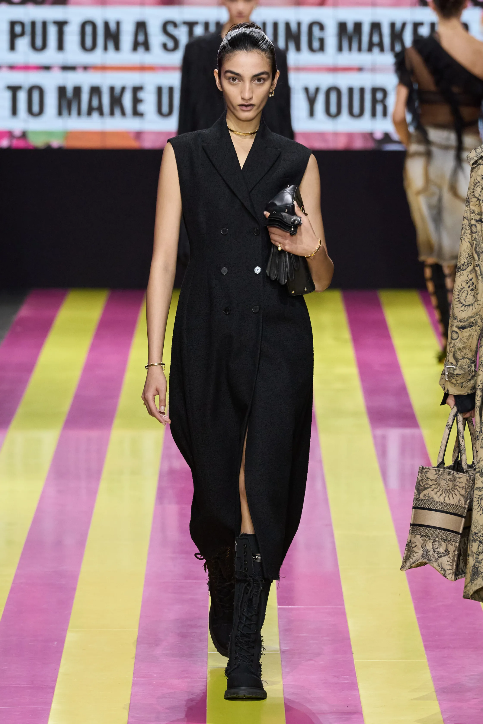 chaleco en dior primavera verano 2024