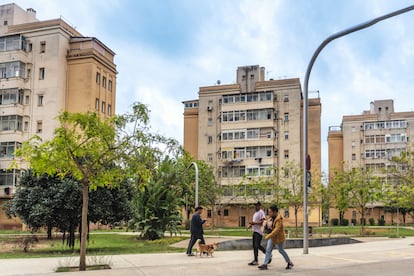 Una de esas zonas residenciales del Poblenou donde la gentrificación aún no ha llegado.