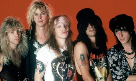 EL "ESPIRÍTU PUNK" DE DUFF MCKAGAN LE HIZO SENTIRSE CULPABLE DEL ÉXITO DE "SWEET CHILD OF MINE"