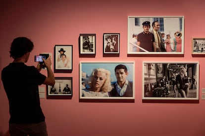 Una de las salas del CCCB con la exposición sobre Varda.