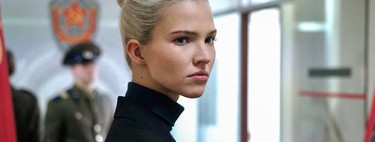 'Anna': Luc Besson vuelve al cine que controla, el de asesinas perfectas y robóticas