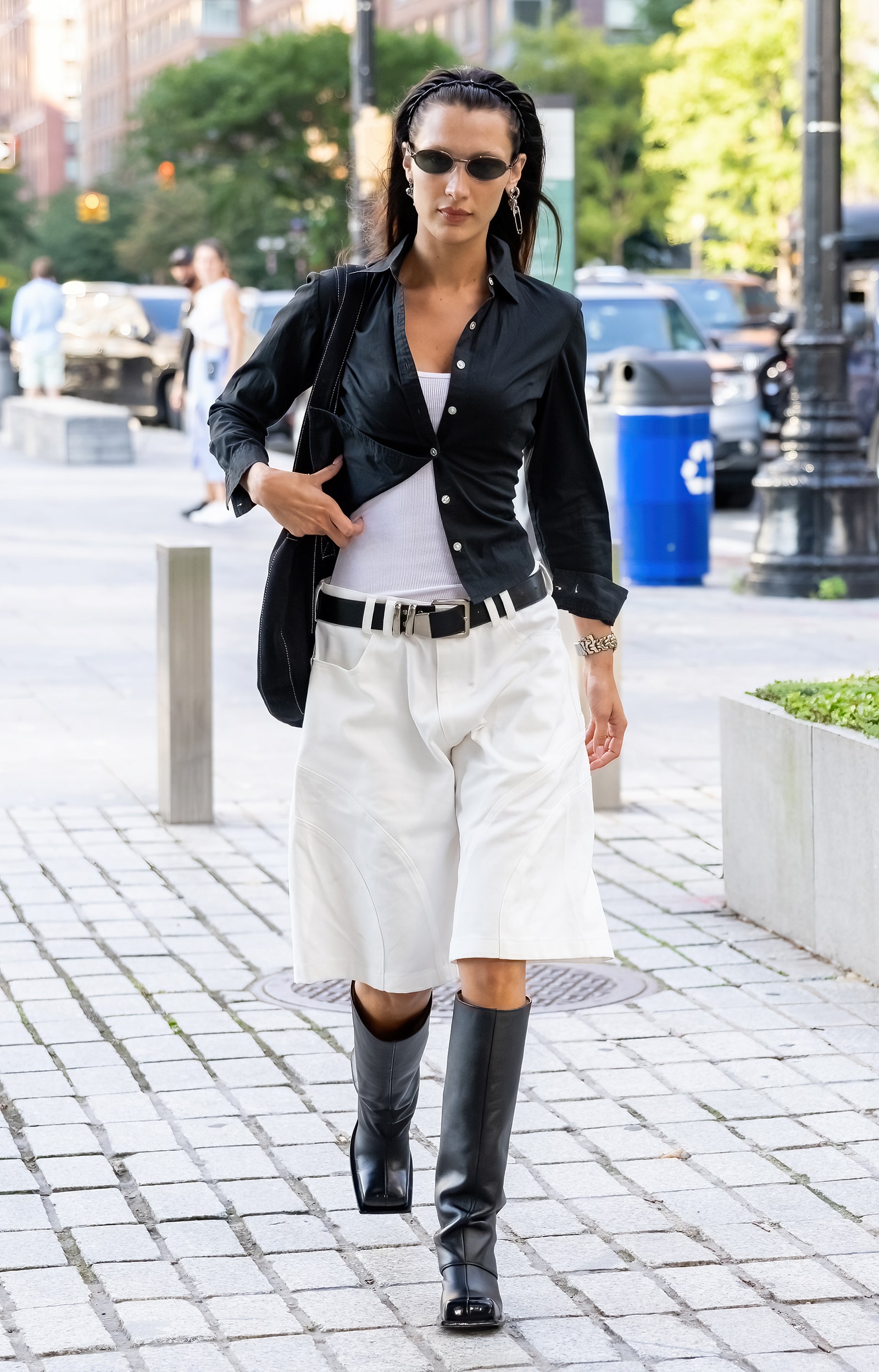 Bermudas blancas la tendencia que est por todas partes este verano