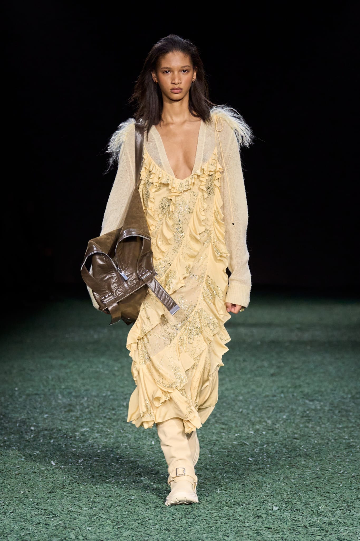 Tendencia boho chic de la temporada otoñoinvierno 2024 por Burberry