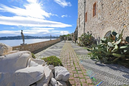 Exterior del Antibes Picasso Museum.