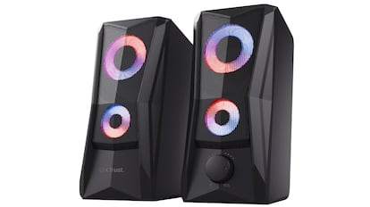 Este par de altavoces específicos para 'gamers' pueden ajustar su volumen fácilmente con una rueda táctil.