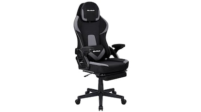 Esta silla para gamers dispone de reposapiés para mayor comodidad y se vende en color negro y gris.