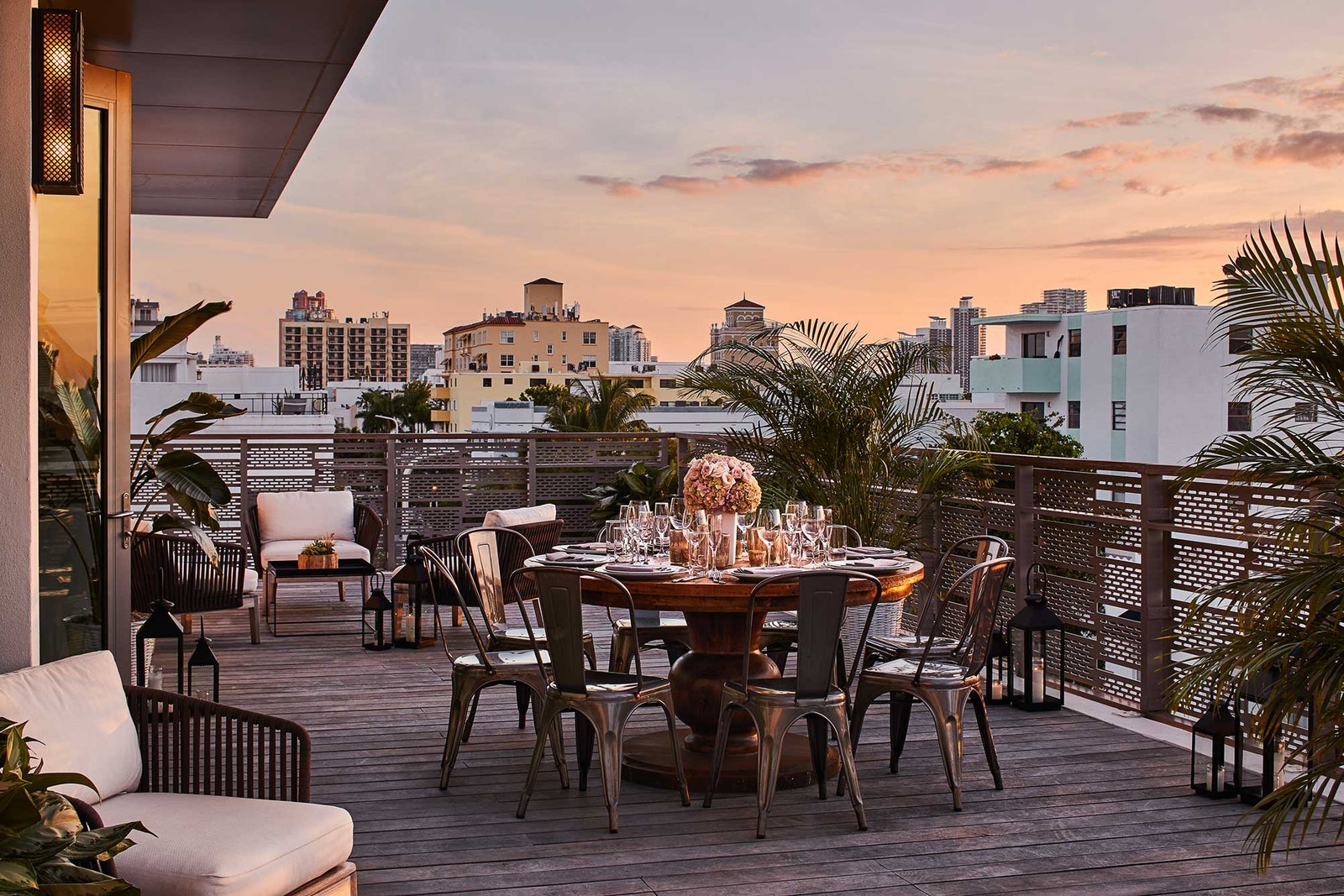 Skyline Penthouse 2.jpg