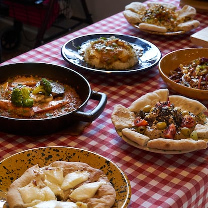 Algunos de los platos internacionales de El Machi Ida y Vuelta
