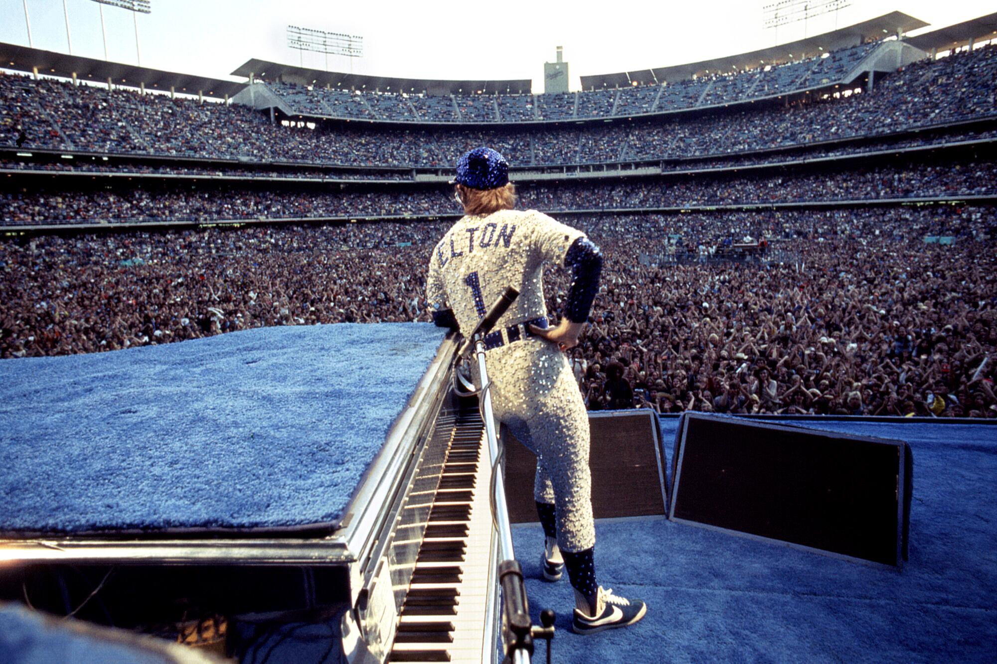 Revisiting Elton John's iconic 1975 Dodger Stadium concerts - Los Angeles Times