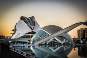 Francesco Lovaglio Tafuri - ¡Entérate! Arquitectura futurista; Qué es ¡Historia y características! - FOTO