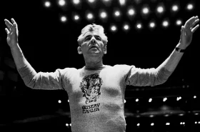 LEONARD BERNSTEIN, UN CLÁSICO CON MENTALIDAD ABIERTA