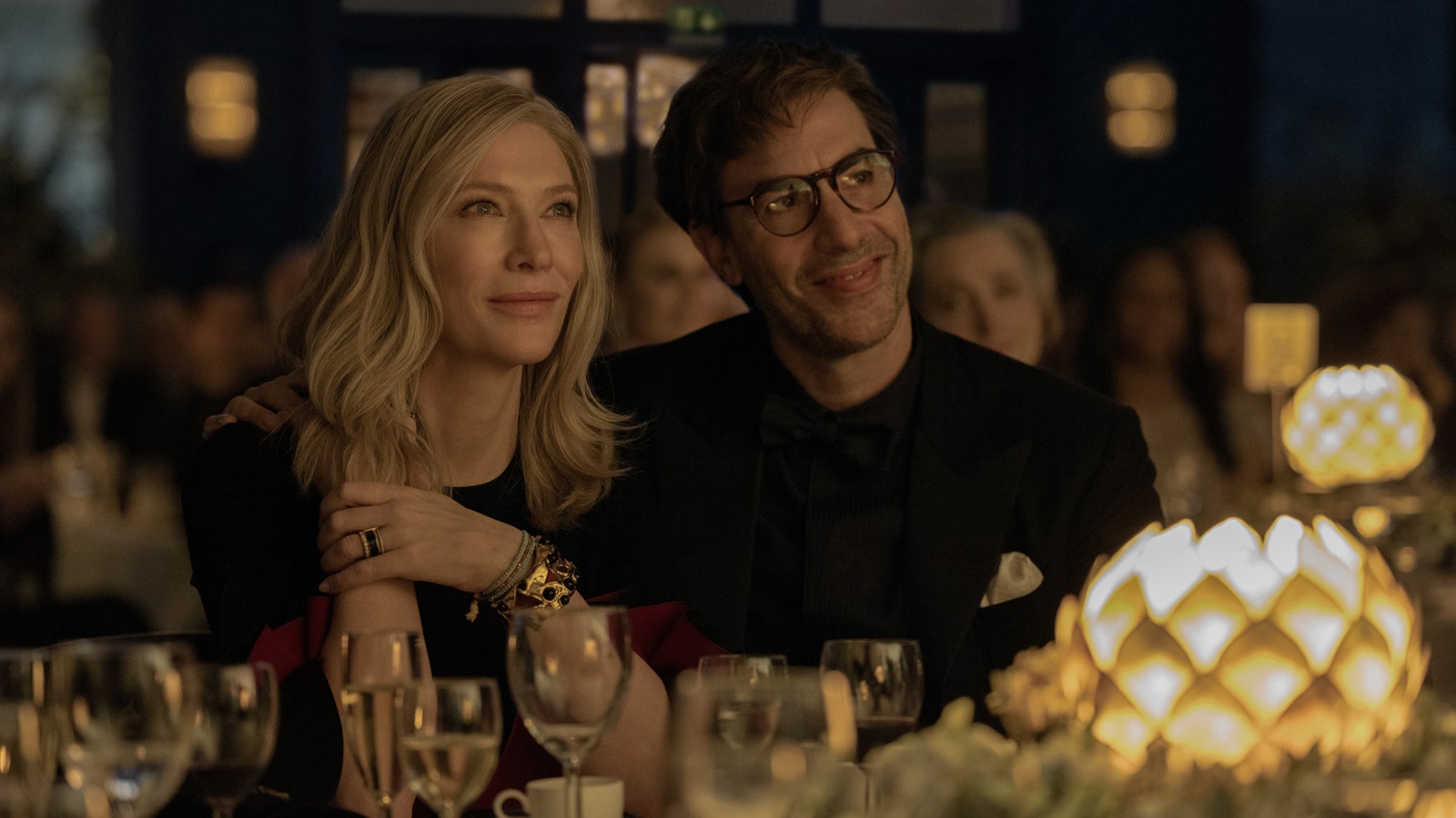 ‘Observada todo sobre la serie de Cate Blanchett que dirige Alfonso Cuarón y adapta una novela superventas
