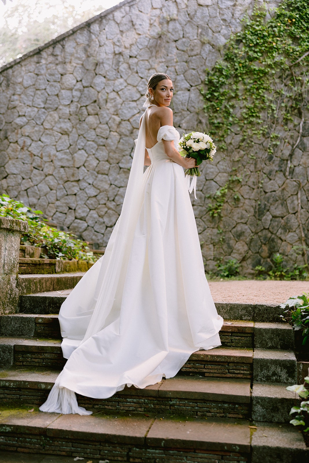 boda barcelona vestido novia savanah miller