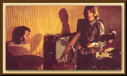 JACKIE LOMAX, EL PRIMER ARTISTA QUE FIRMÓ POR APPLE RECORDS DE LOS BEATLES