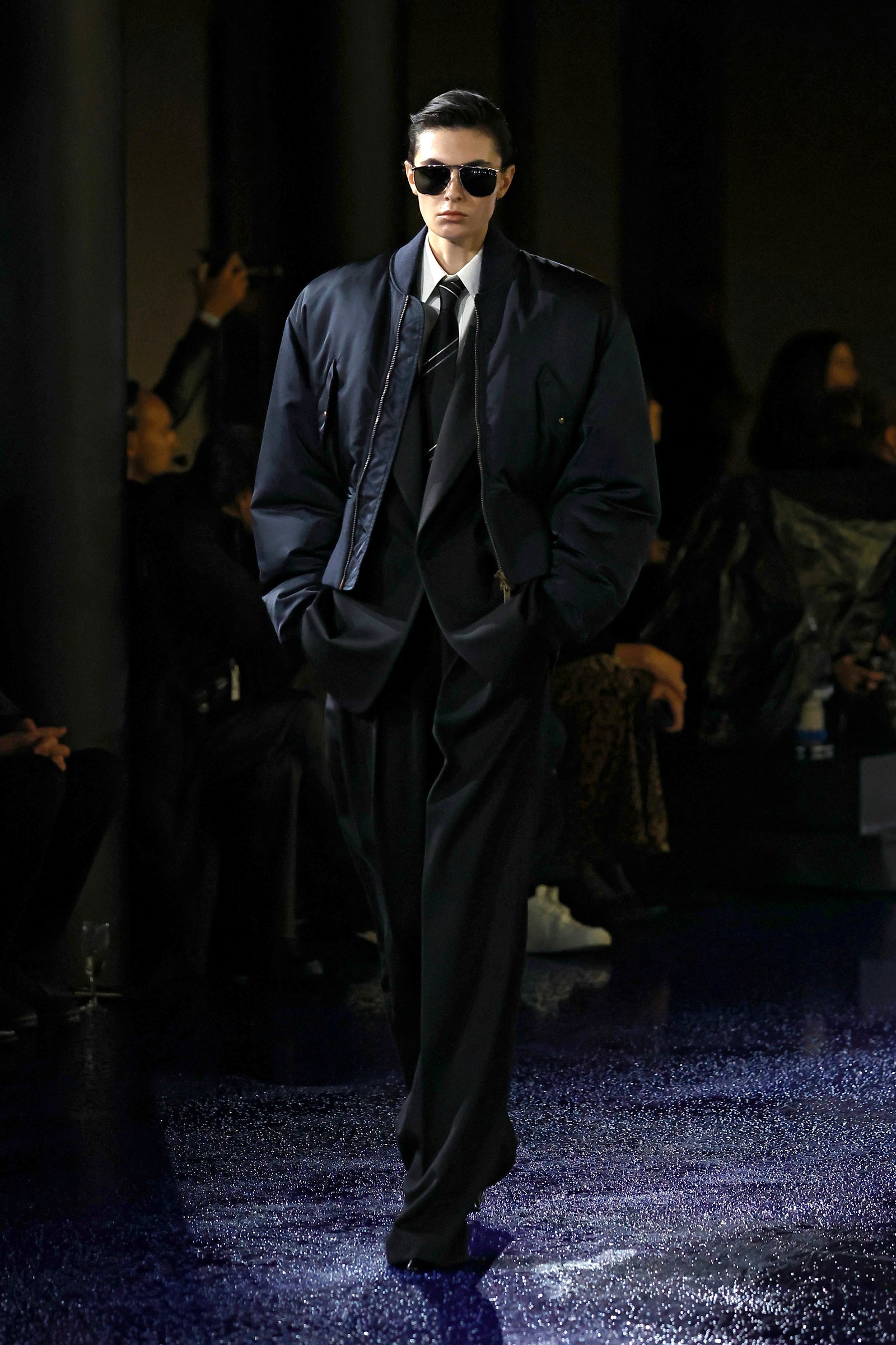 Desfile de la colección primaveraverano 2025 de Saint Laurent.